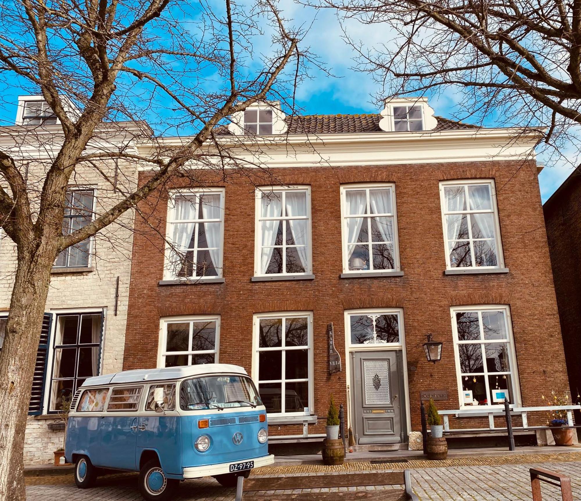 Caravan Stadstuin Goedereede Let Op De Badkamer Moet Met Andere Gasten Gedeeld Worden 外观 照片
